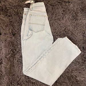 NWT A&F curve love ultra high rise 90s straight carpenter jean, new with tags